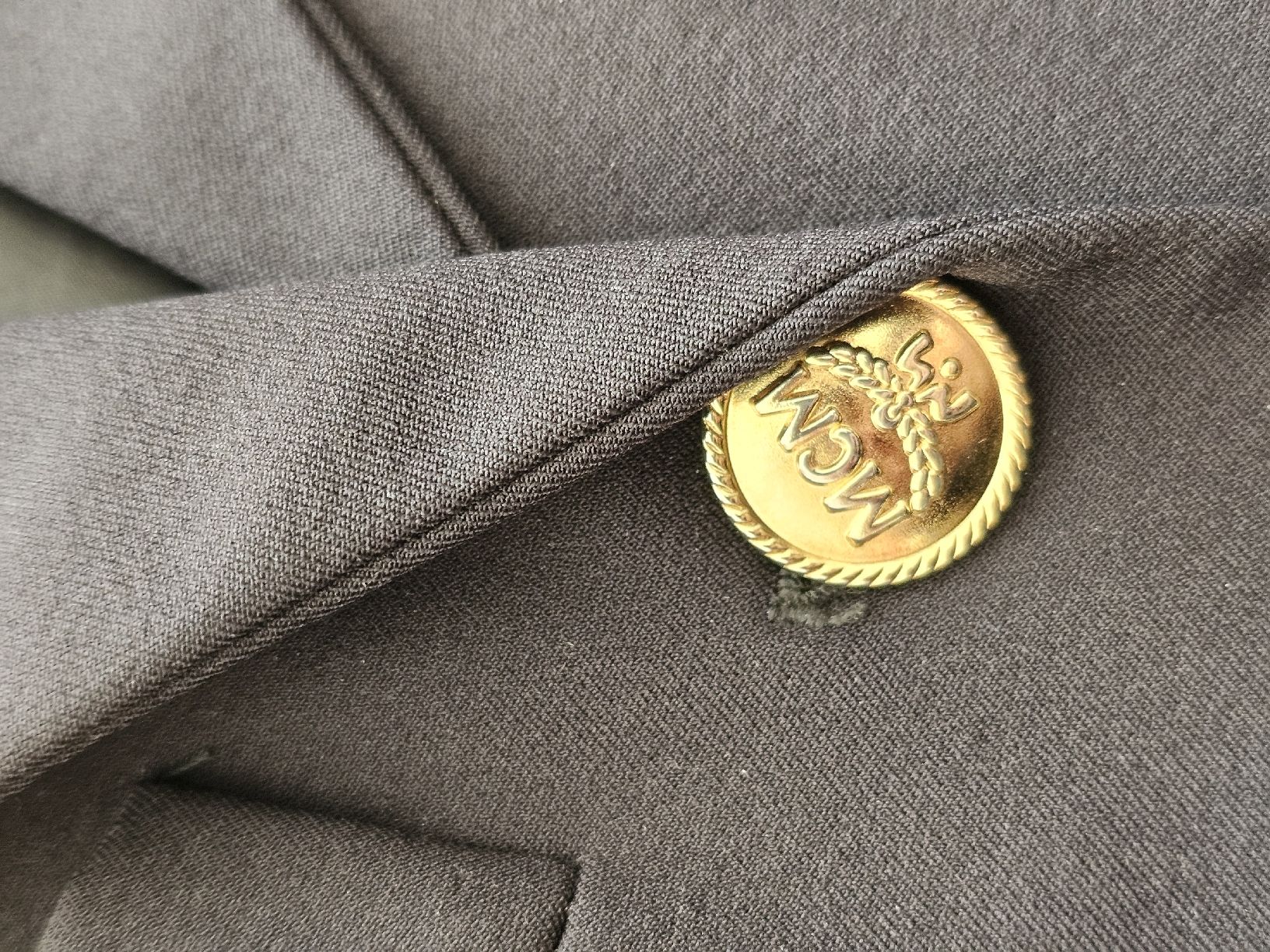 Giacche: MCM Blazer – Usato da Zürich venduto da Bubi83 3