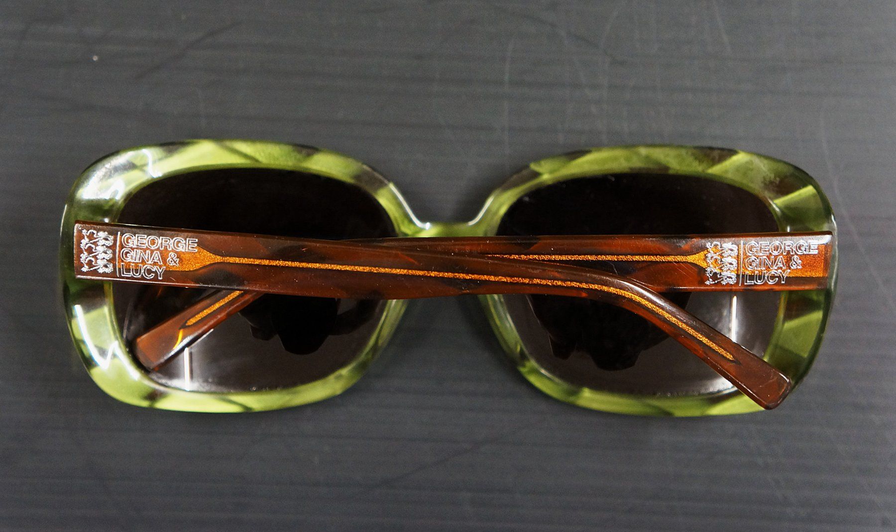 George Gina & Lucy Brillen & Gläser: George Gina & Lucy Sonnenbrille – Gebraucht aus Basel von bk_brockibasel 1