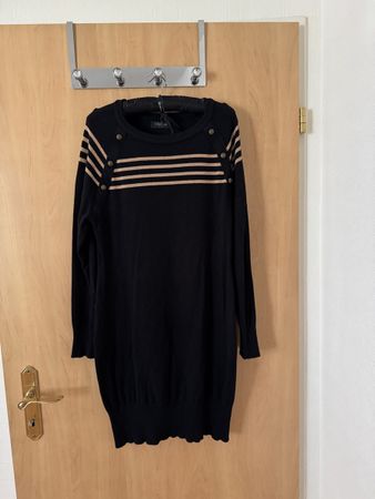 Kleid von Melrose