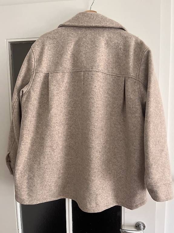 H&M Giacche: Jacke H&M Beige Grösse 44 NEU – Usato da Burgdorf venduto da Jasmin_Ju 1