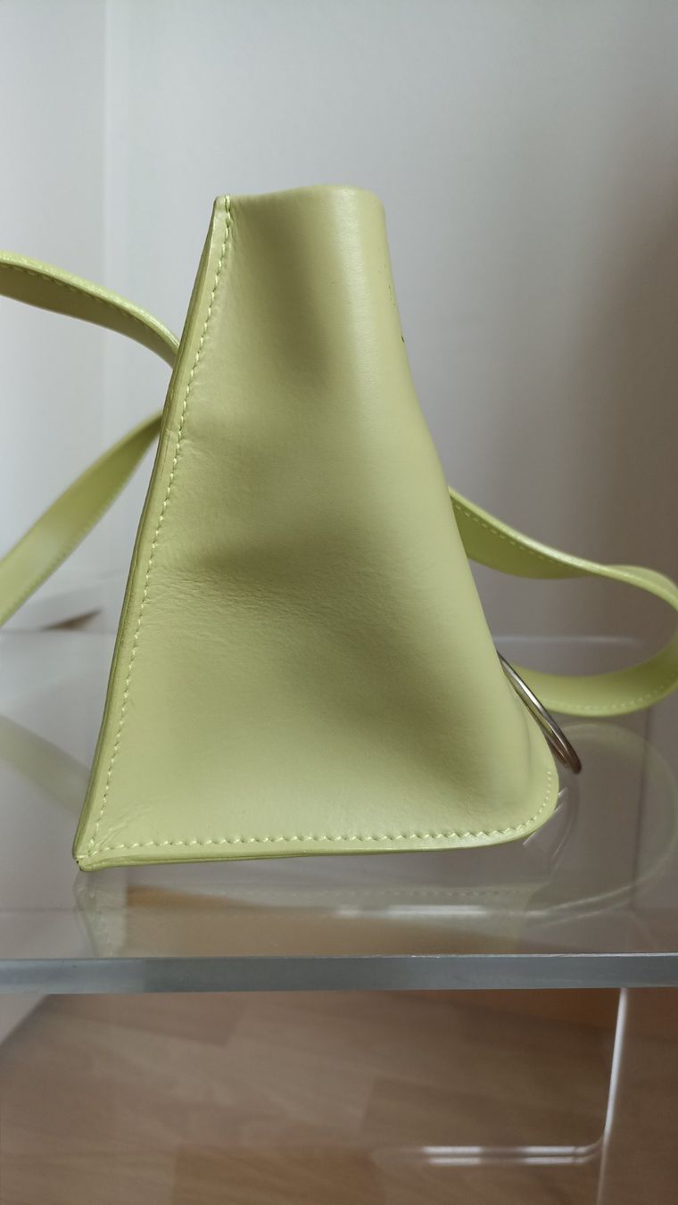 Coccinelle Taschen für Damen: *COCCINELLE* Frühlingstasche – Gebraucht aus Bern von Helays 4