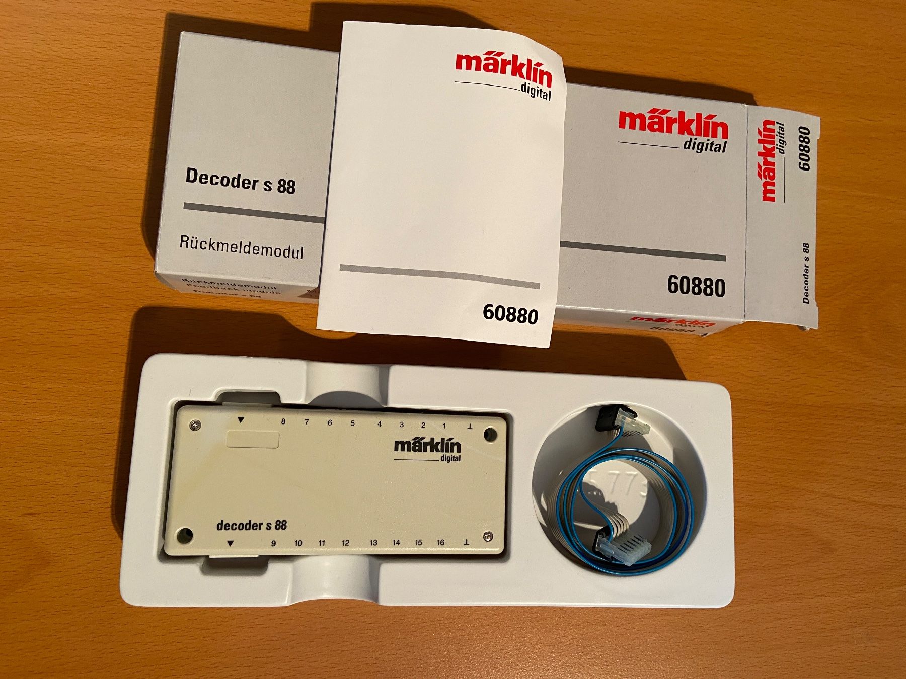 Märklin Modellini di ferrovie: Märklin 60880 Decoder s 88 Rückmeldemodul – Usato da Oberburg venduto da Md114
