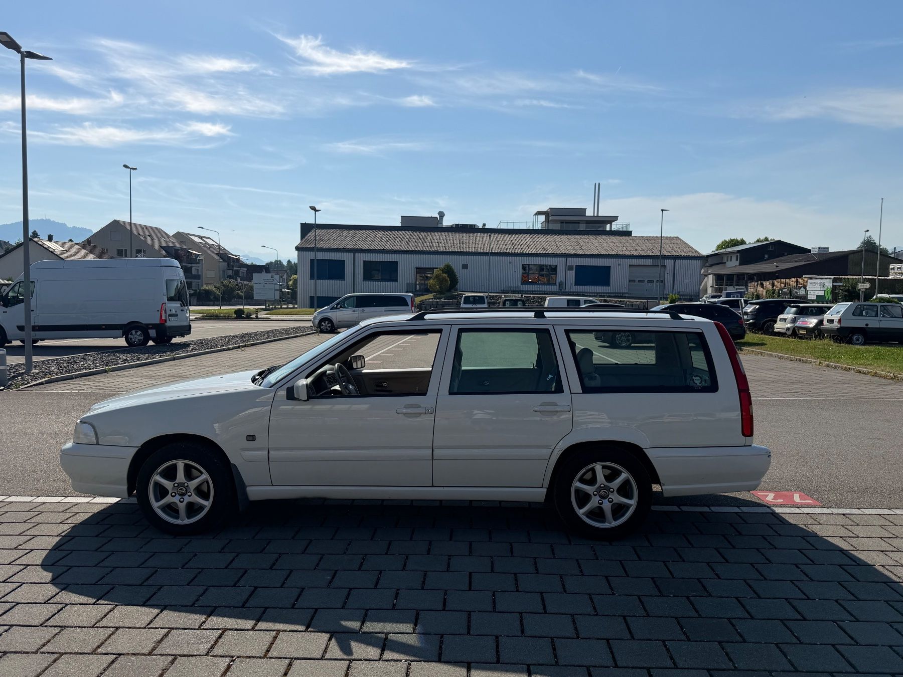 Volvo Automobili: Volvo V70 Handschalter – Usato da Siebnen venduto da ste_5pql 5
