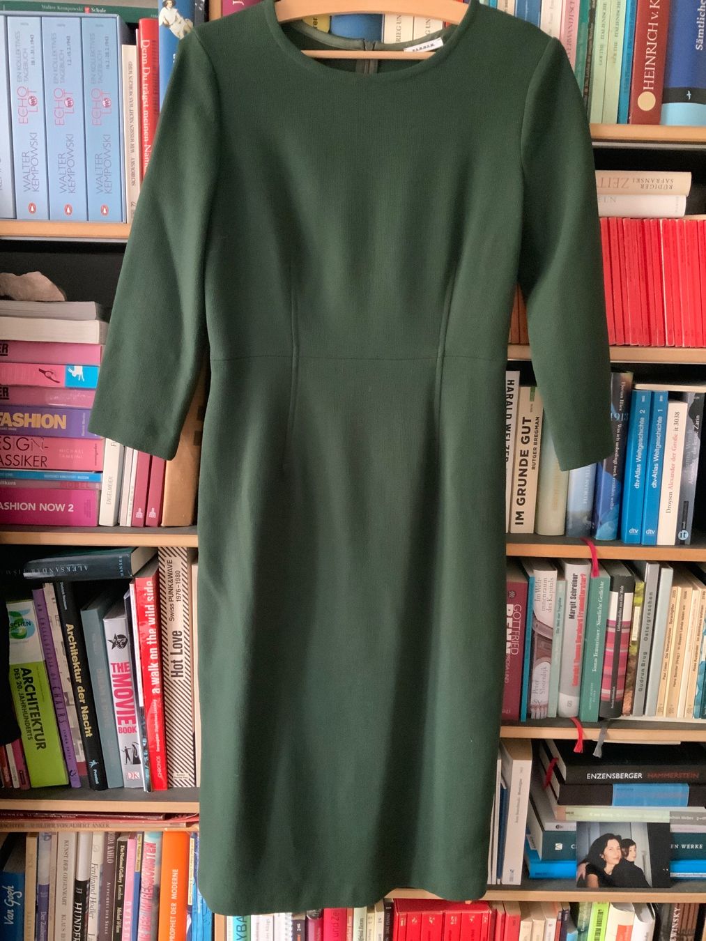 Parosh Robes: Kleid PAROSH – D'occasion à Basel par dreiklang01