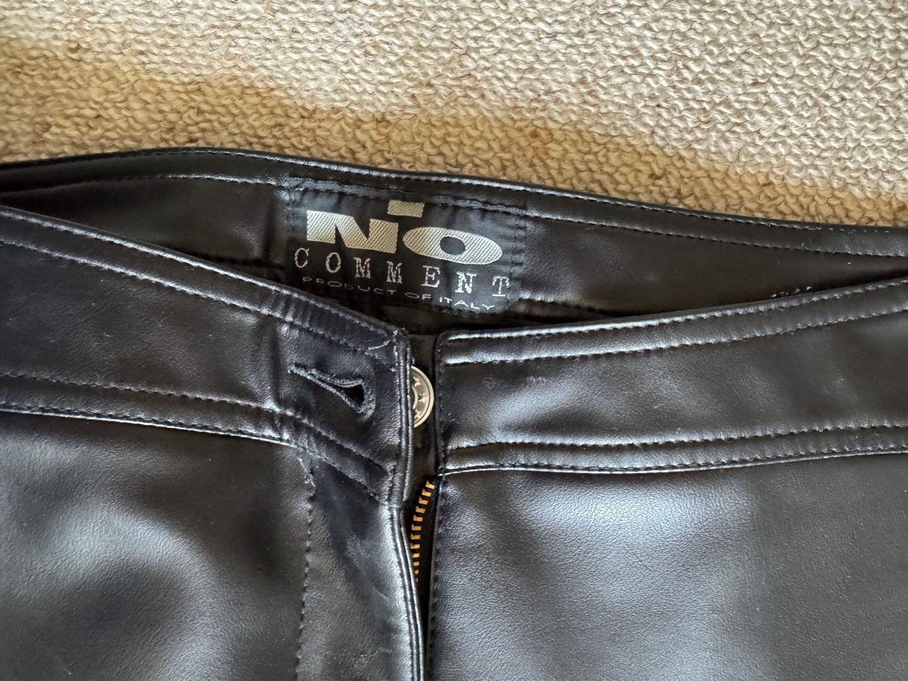 Pantaloni: Schwarze Schlaghosen Gr. 28 top! – Usato da Bern venduto da Moonsleeper 2