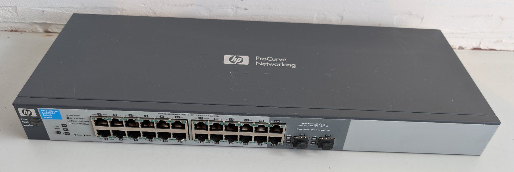 Hewlett Packard Hub & Switch: HP ProCurve 1810G-24 Switch – Usato da Dietlikon venduto da ComdatAG 1