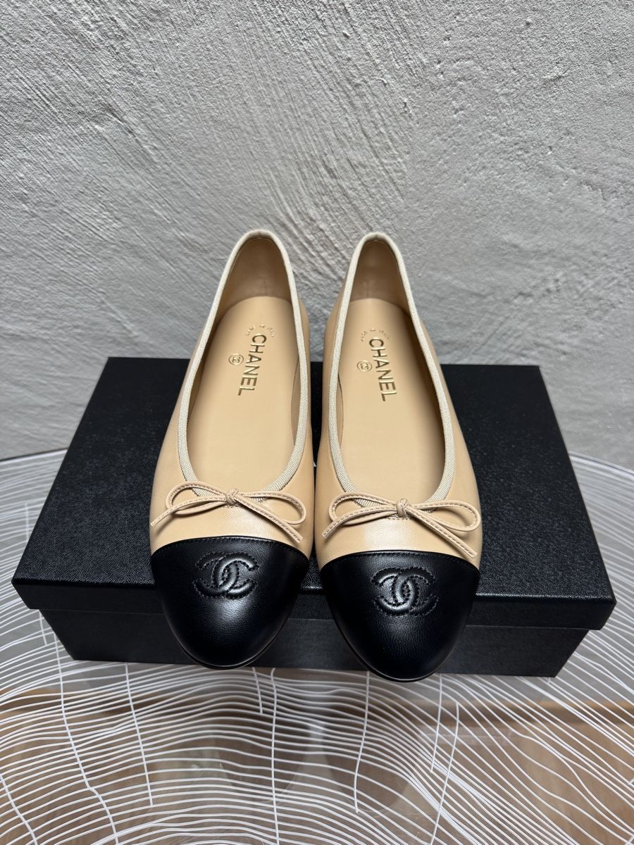 Chanel Scarpe da donna: Chanel ballet flats – Nuovo (secondo la descrizione) da Fully venduto da Fashion_Mania