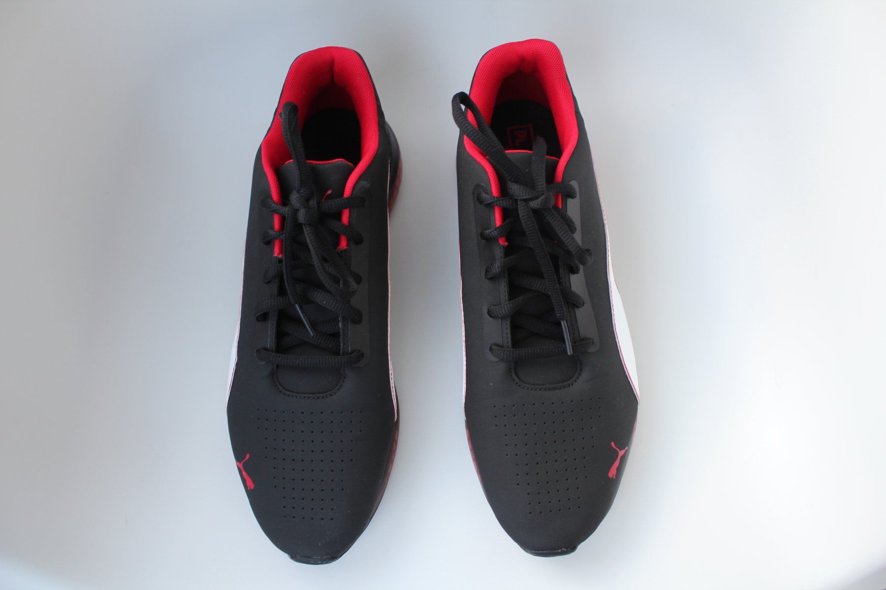 Puma Scarpe da uomo: Chaussures Puma Ferrari t. 46 – Nuovo (secondo la descrizione) da Peseux venduto da Gilloss 1