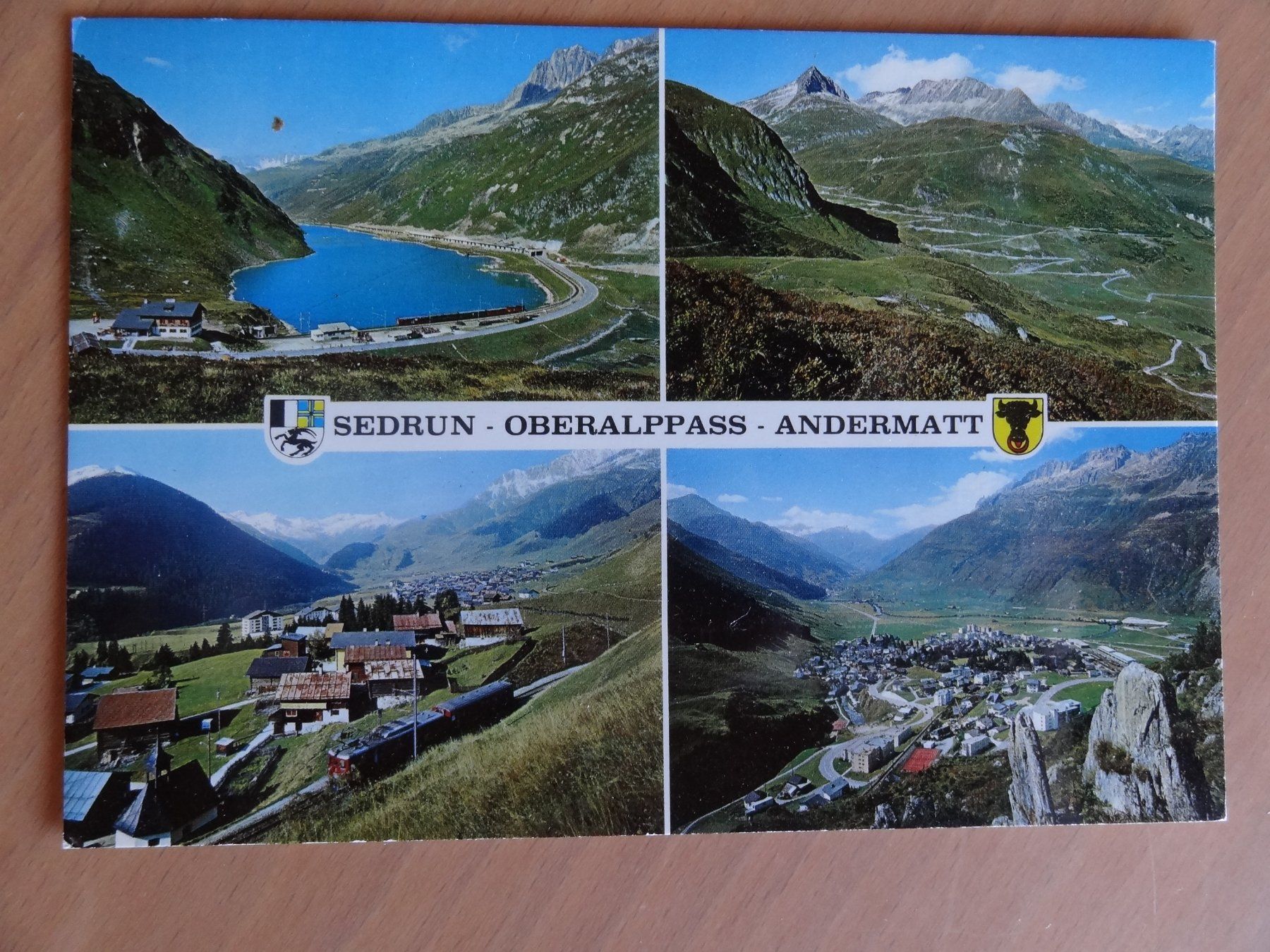 Cartoline postali: Oberalppass - Andermatt et Sedrun - 1985 – Usato da St Léonard venduto da Riglin
