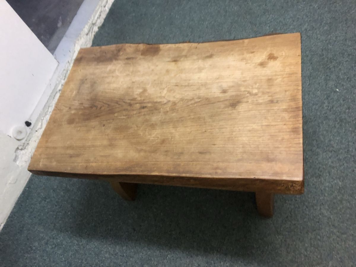 Tavoli: Table basse rustique en bois massif – Usato da Biel-Bienne venduto da alos07 1