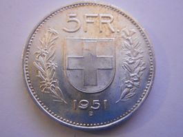 5 Fr. 1951 silber  unz/stgl   leichte Patina ungereinigt