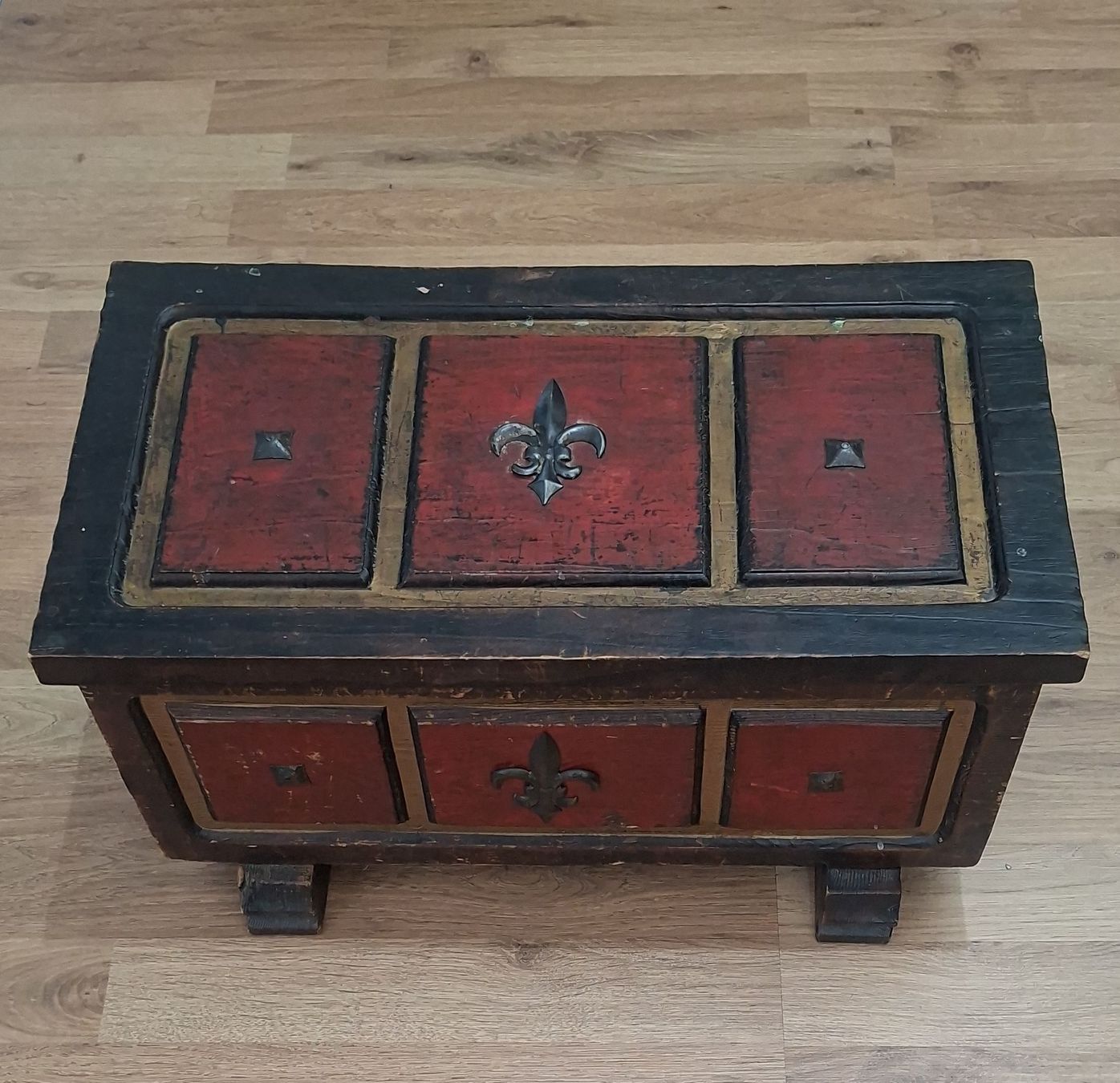 Cassapanche: Dekorative Truhe  – Usato da Glattbrugg venduto da cub_w7l8