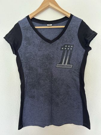 T-shirt Harley-Davidson Lausanne femme taille S, idéal été!