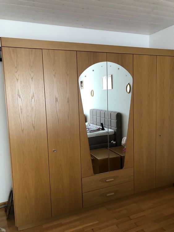Kleiderschrank Kaufen auf Ricardo