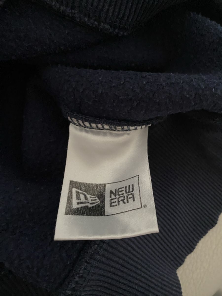 Pullover & Sweatshirts: Team Apparel Pullover – Gebraucht aus Opfikon von Luis144 4