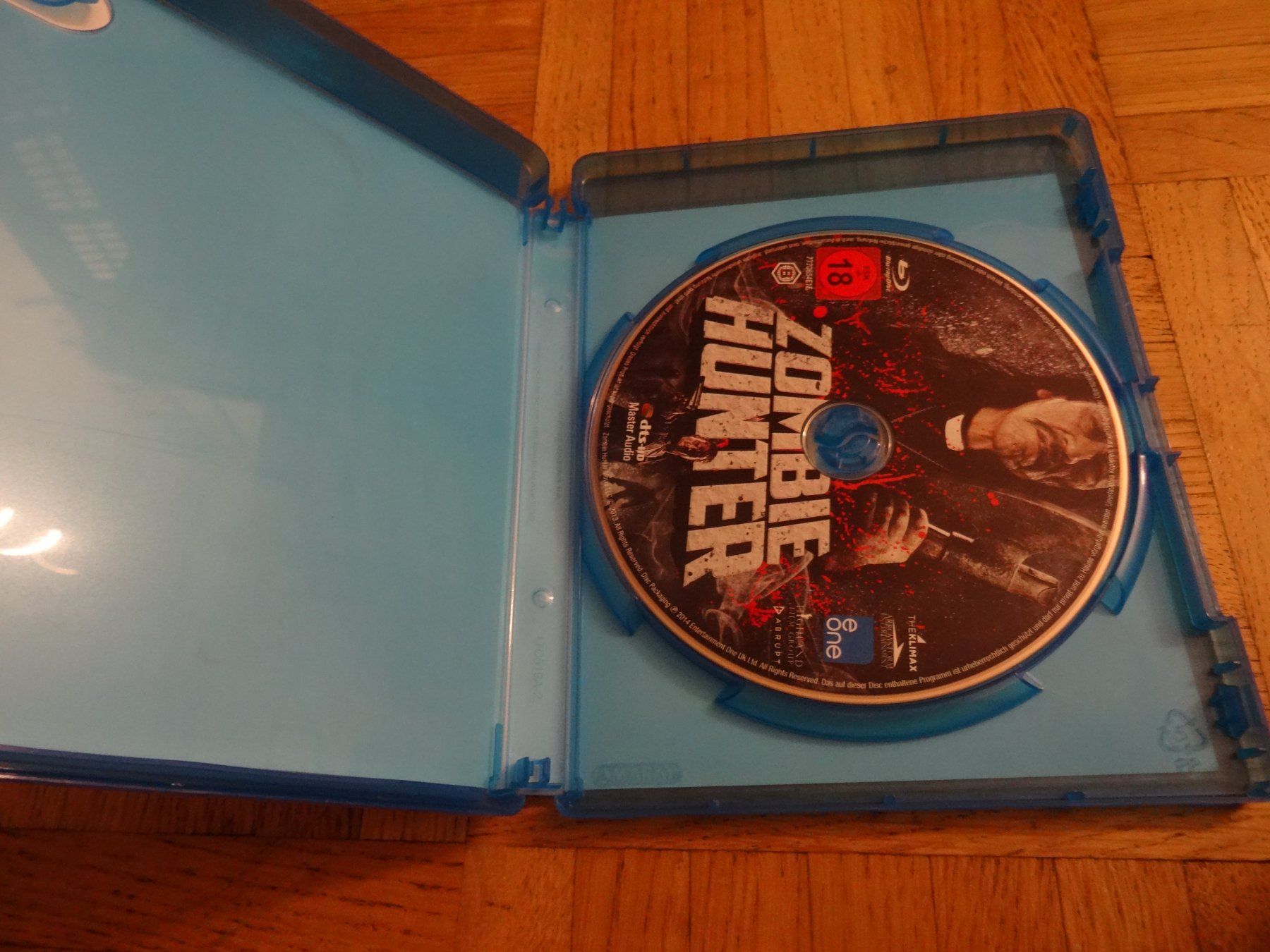 Tutti i DVDs: Zombie Hunter BLU-RAY – Usato da Olten venduto da Disc-Verkauf 1