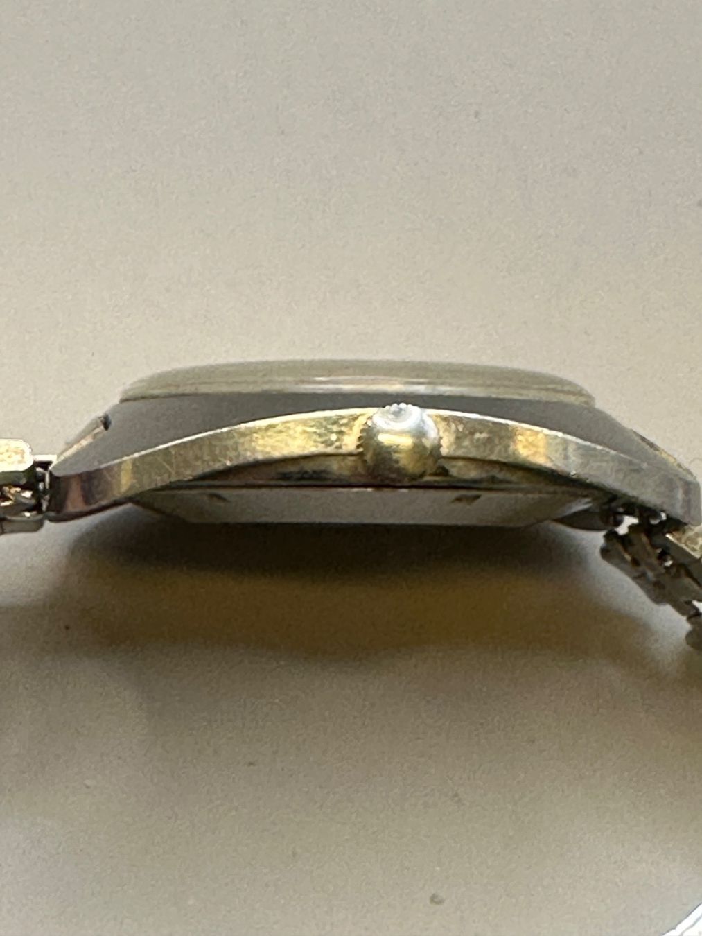 Eterna Uhren: ETERNA-MATIC 36x42 MM LÄUFT – Gebraucht aus Zürich von  3