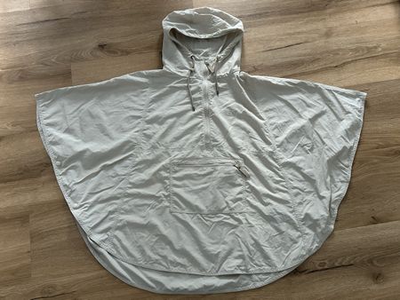 Jack Wolfskin Poncho UV Shield, Gr. M Sommer Wandern