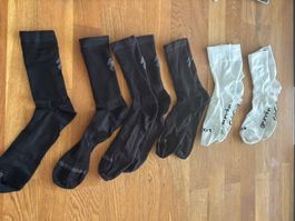 4 paar Velosocken gr 43-46 specialized und gripgrab