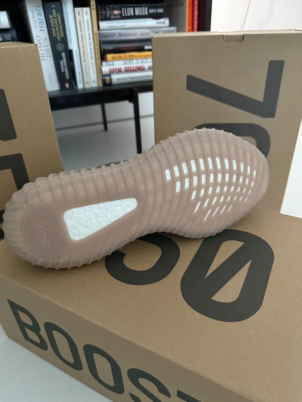 Adidas Scarpe da uomo: YEEZY BOOST 350 GR. 44 – Nuovo e nell'imballaggio originale da BAAR venduto da penalti1000 1