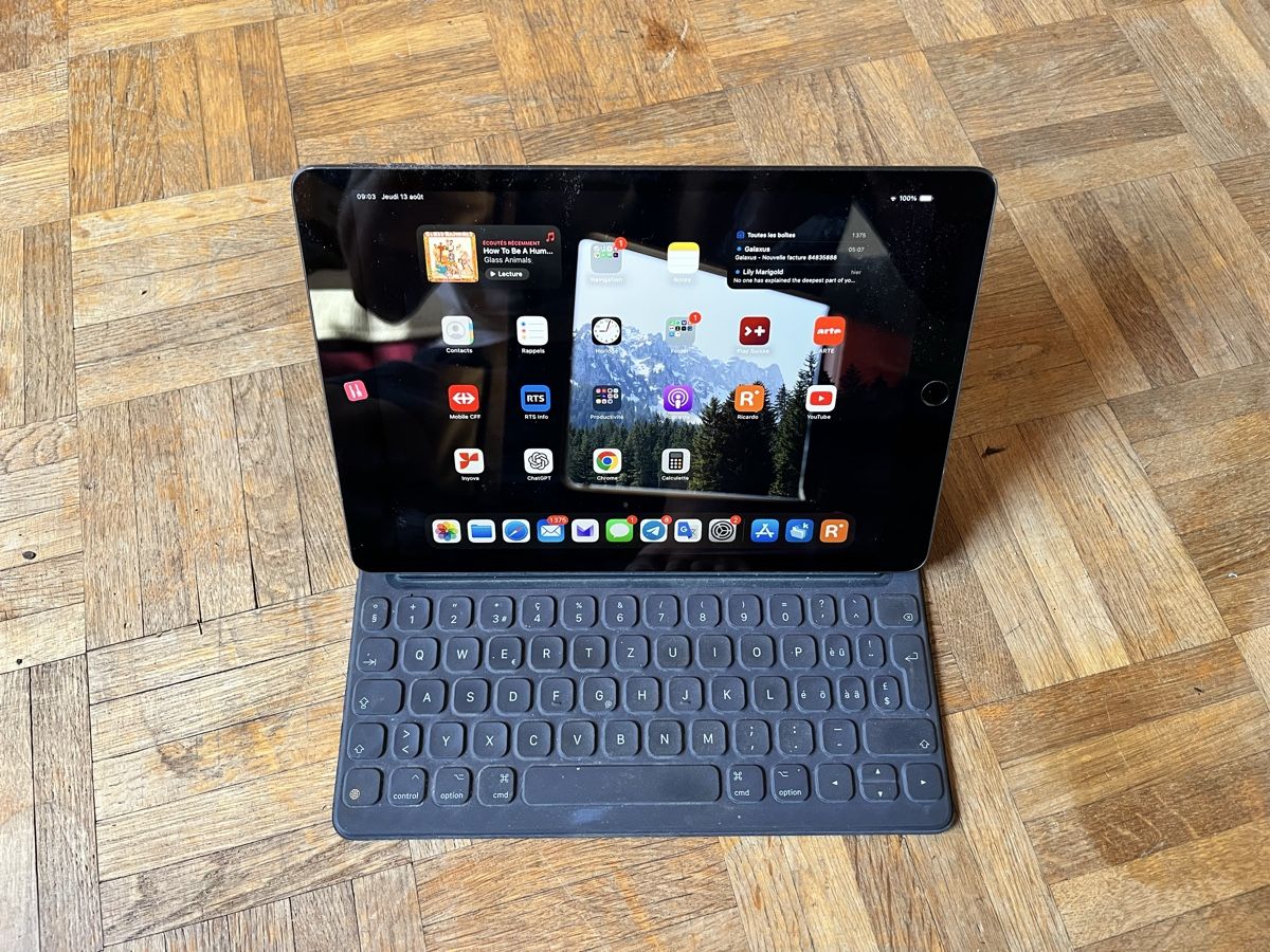 Apple Tablet PC: iPad 7th Gen avec clavier  – Gebraucht aus Chambrelien von Teonimos 1