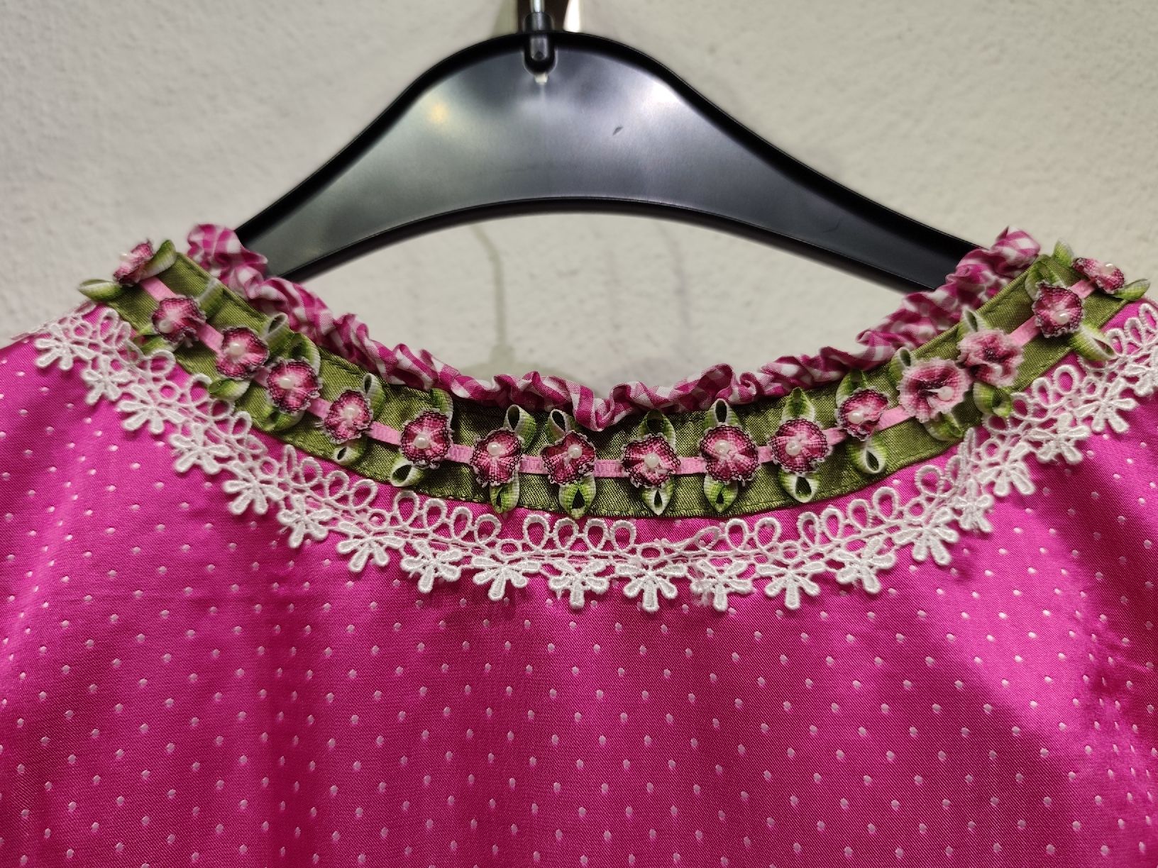 Krüger Vestiti: Krüger Dirndl - Gr. 42 – Usato da Dussnang venduto da Rosenfee50 4