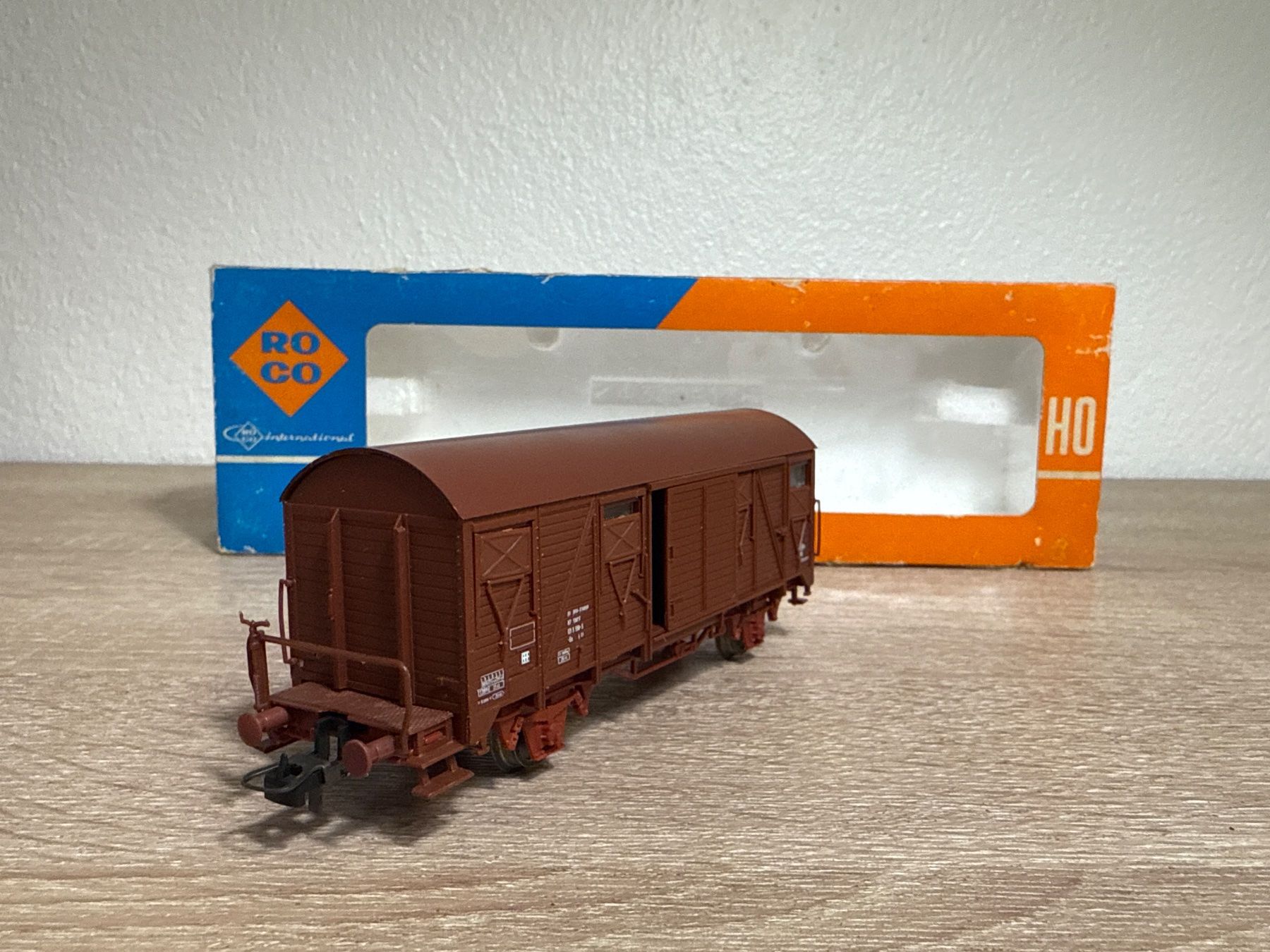 Roco Modellini di ferrovie: Roco 4340F Güterwagen SNCF H0 – Usato da St-Aubin-Sauges venduto da tantome 2