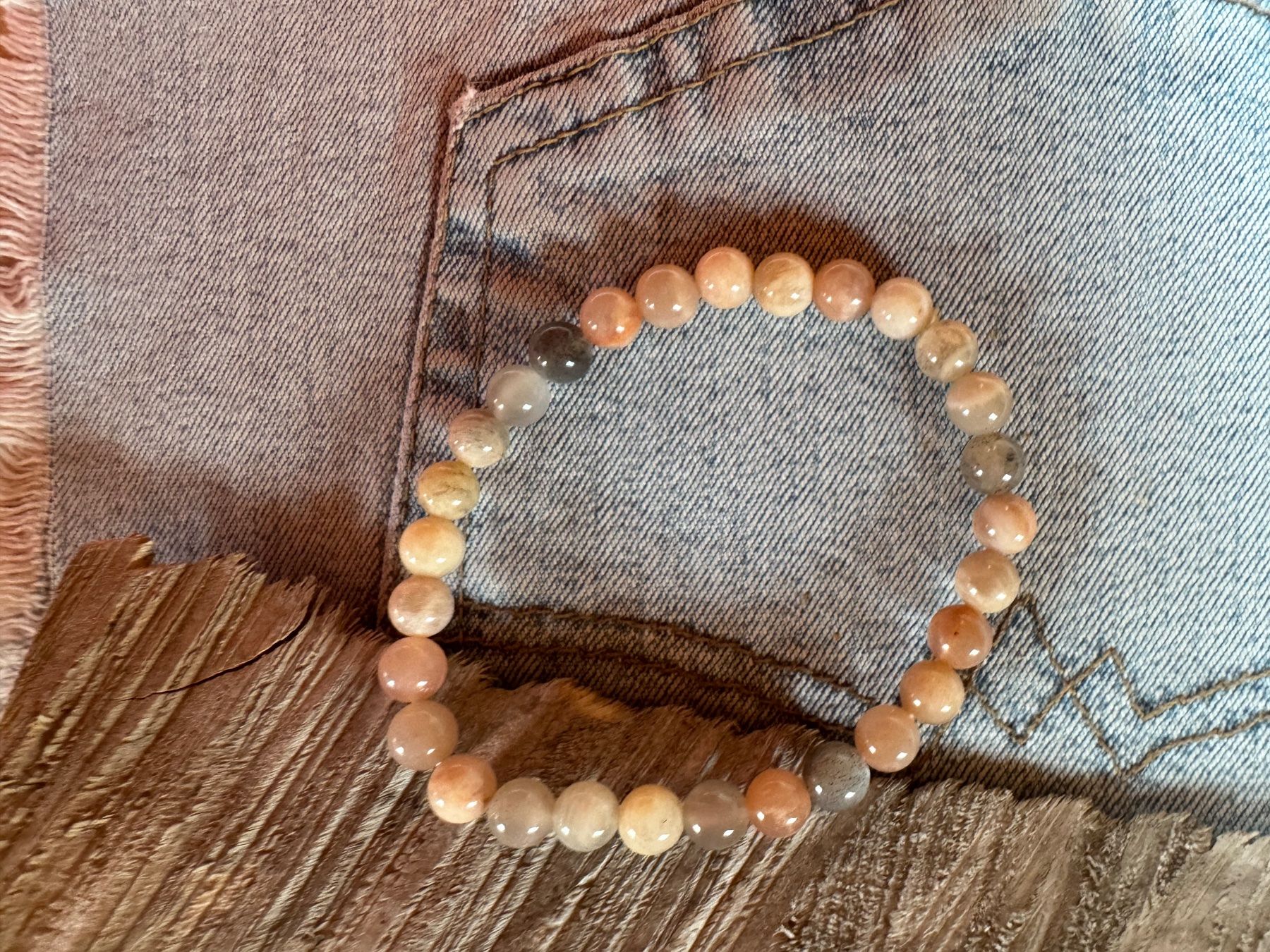 Armbänder & -reifen: Mondstein   Armband.   elast    TOP!!!  6mm – Neu und originalverpackt aus Leuggern von gemshow 1