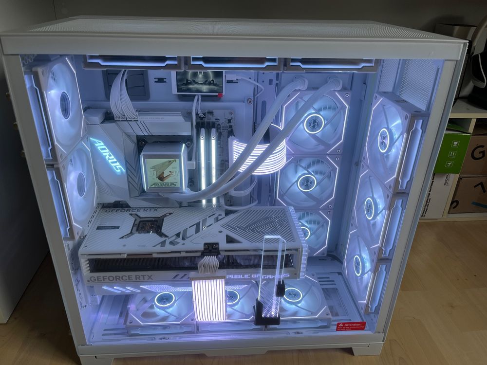 High End Gaming PC Intel i9-14900K und RTX 4090 Strix | Kaufen auf Ricardo