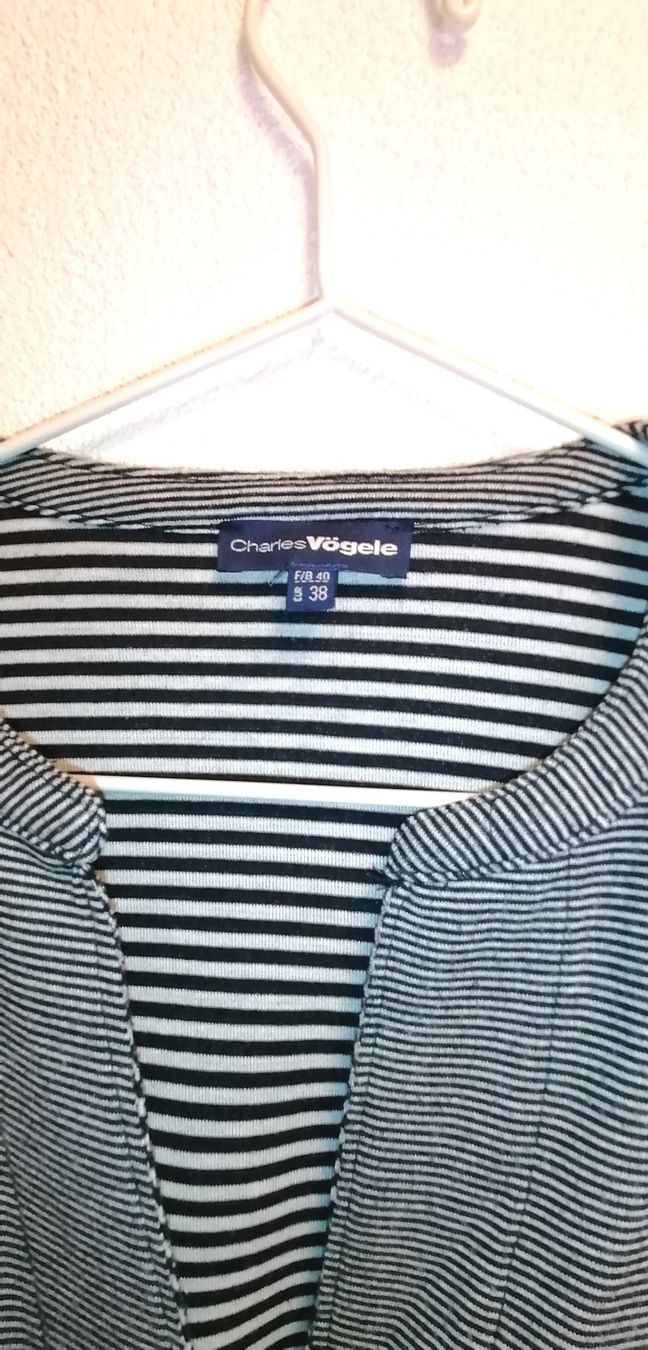 Giacche: Jäckchen schwarz weiss gestreift Grösse M – Usato da Rheinfelden venduto da womanskirtSecondhand 1
