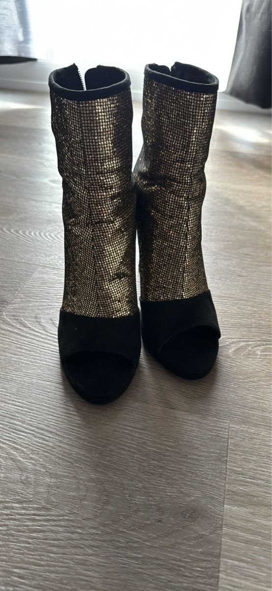 Scarpe da donna: Talon femme taille 39 – Nuovo (secondo la descrizione) da Vouvry venduto da Laurie1896 1