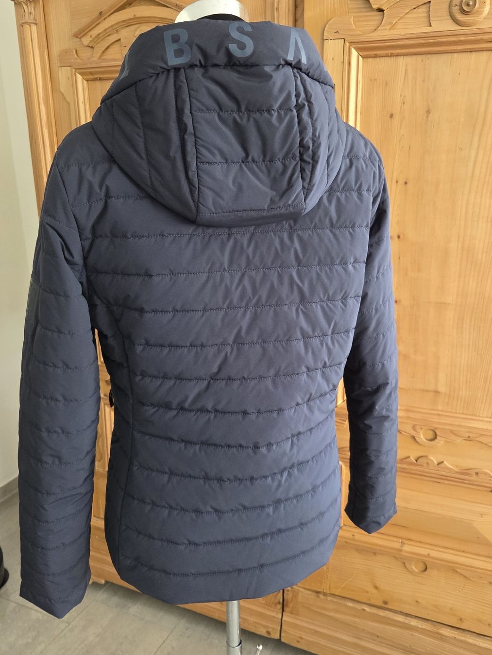 Giacche: schöne Jacke, Steppjacke, Elbsand – Nuovo (secondo la descrizione) da Wiesendangen venduto da Sinhuk 1