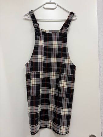 Latzkleid Only, kariert, Grösse 38, neuwertig