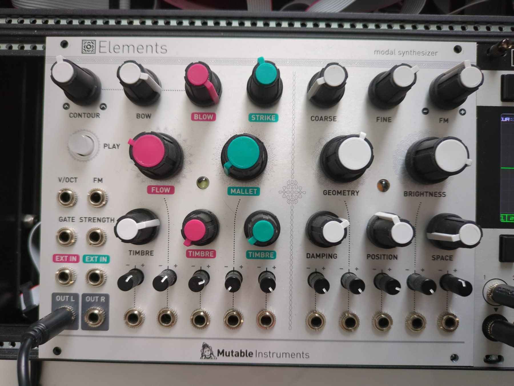Musikinstrumente: Mutable Instruments Elements – Gebraucht aus Meilen von