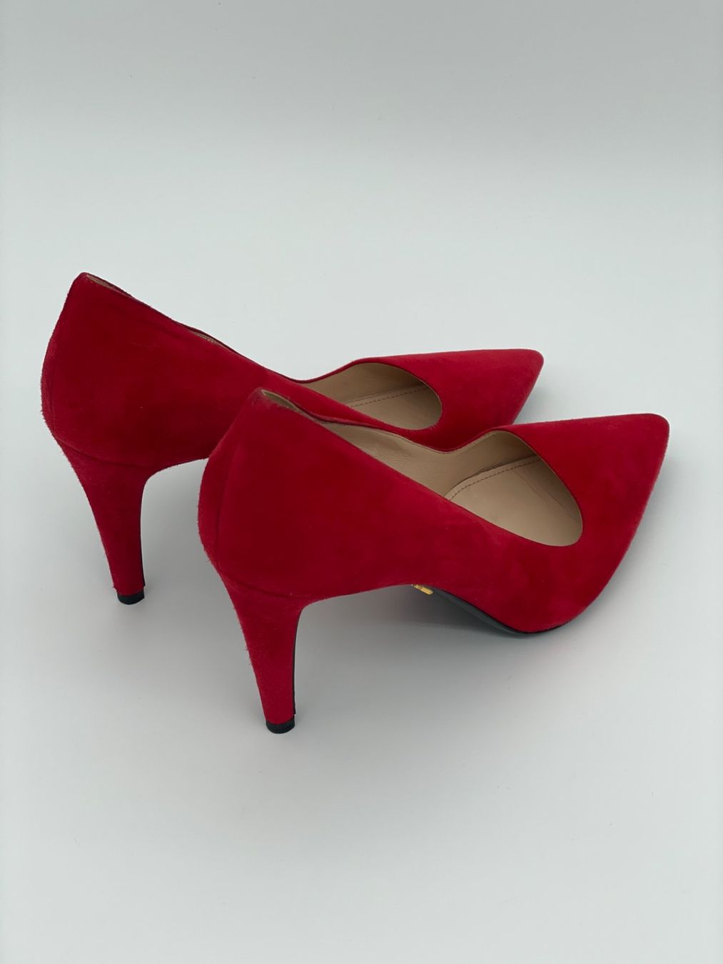 Prada Scarpe da donna: Prada Pointed Toe Suede Pump EU 39.5 Rot – Usato da Zürich venduto da shoe_shop 3