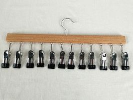 Mehrzweck-Kleiderbügel mit Clips