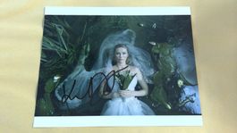 Kirsten Dunst, Original Autogramm auf Grossfoto in Farbe