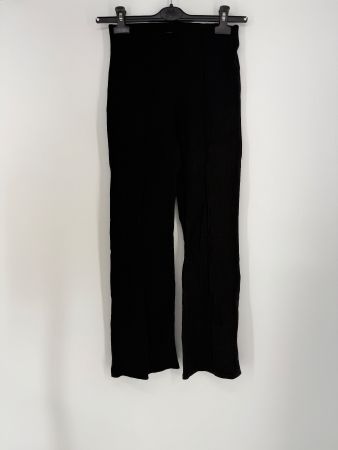 Schwarze Stoffhose/ Schlaghose Gr. 34 von Primark
