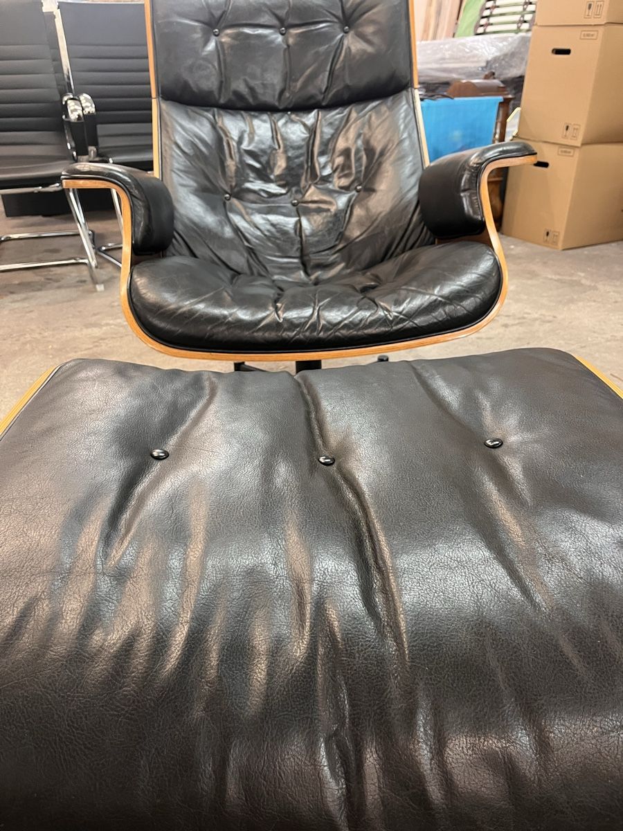 Sessel: Alter Designerstuhl mit Hocker – Gebraucht aus Muri AG von Philipp27LMW 2
