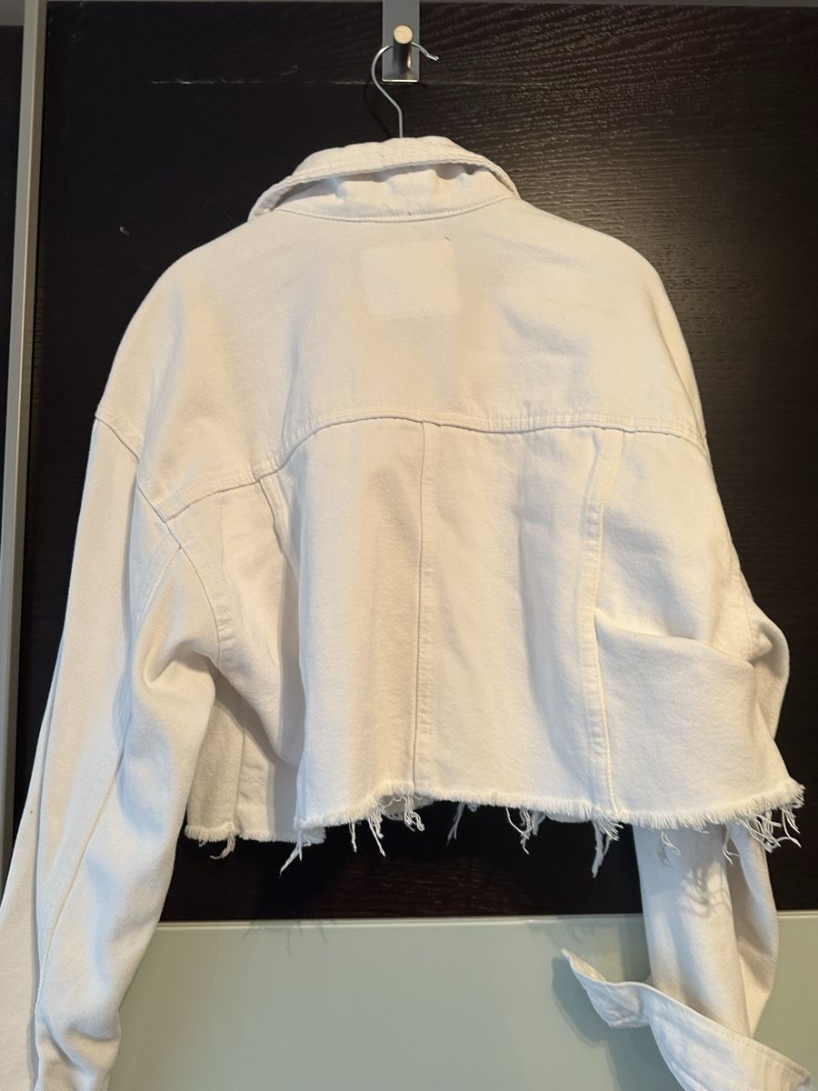 Stradivarius Jacken: Weisse kurze Jeansjacke Stradivarius, Grösse M – Neu (gemäss Beschreibung) aus Altendorf von Eastwick4 3