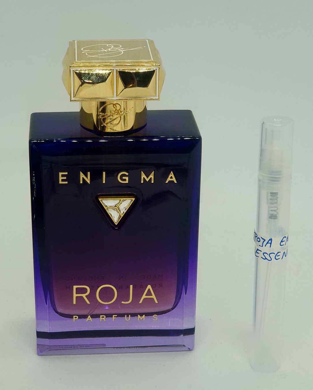 Parfum & Eau de Toilette: 5 ml ROJA ENIGMA ESSENCE DE PARFUM ABFÜLLUNG – Neu (gemäss Beschreibung) aus St. Gallen von CaliSunshine