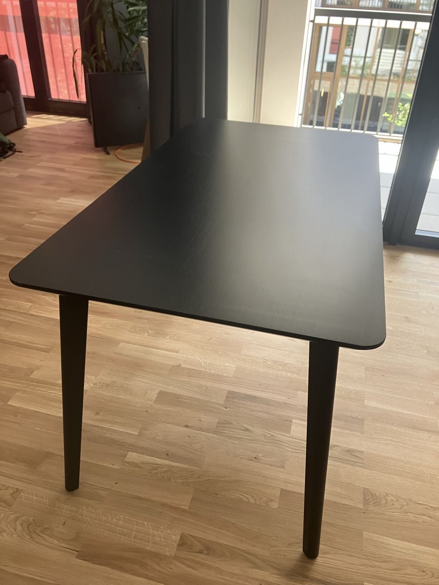 Tables: Tisch schwarz – D'occasion à Bern par Tomatenbrot 1
