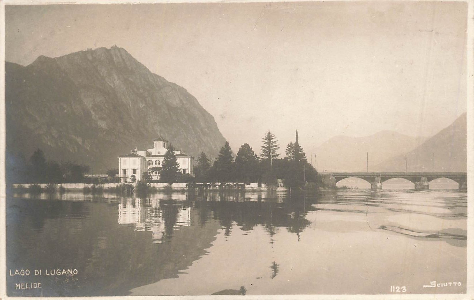 Cartes postales: Melide TI Lago di Lugano Villa e ponte della diga – D'occasion à Biasca par Blenio71