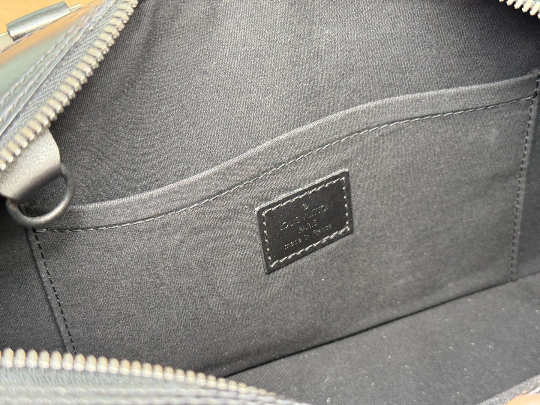 Louis Vuitton Borse da donna: Classique Louis Vuitton Mat Shelton - Gray Monogram Glace – Usato da Genève venduto da rosebud635 3