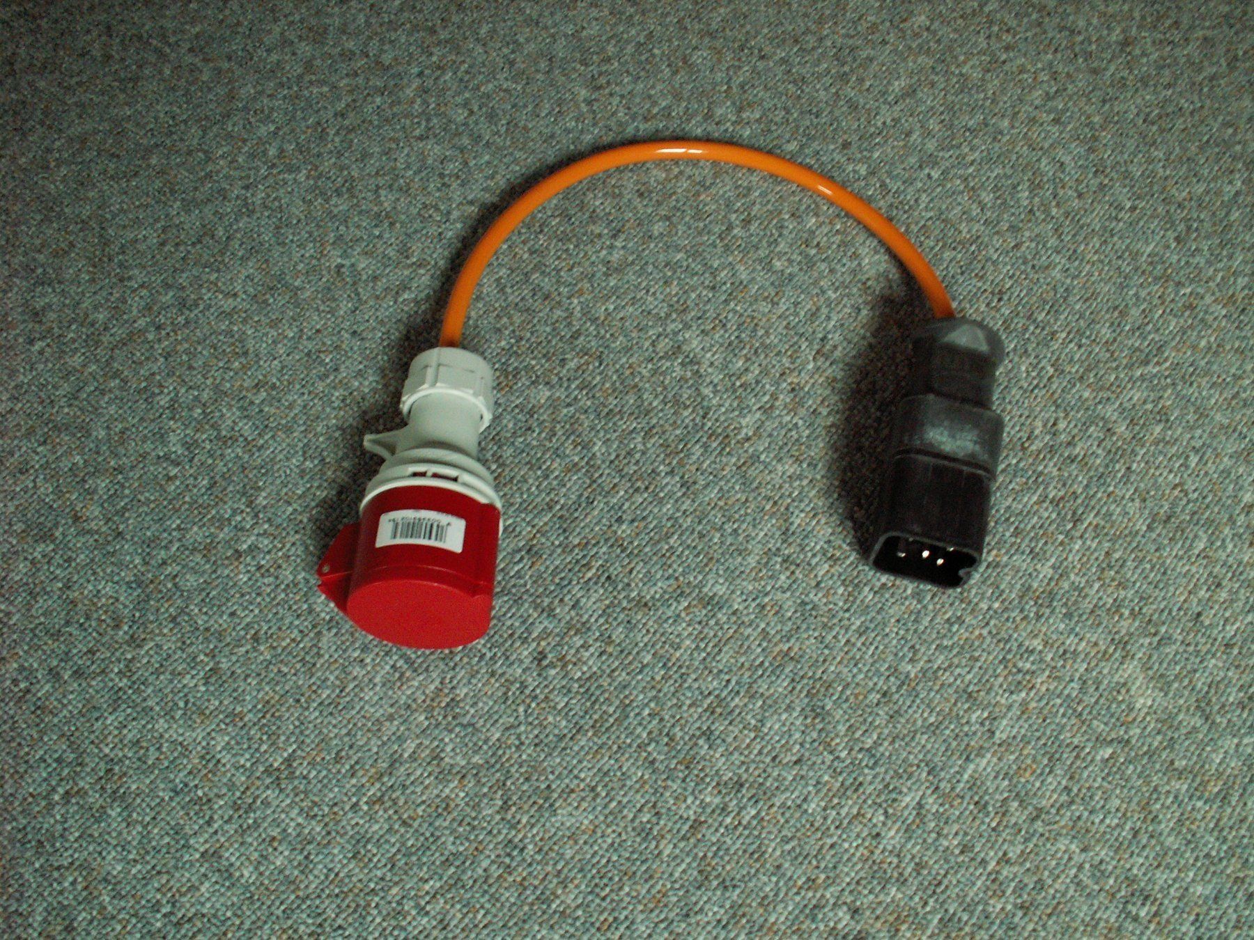 Cavi: Kabel Stecker J15 5pol. /CEE16 5pol. – Usato da Sevelen venduto da misteralfred