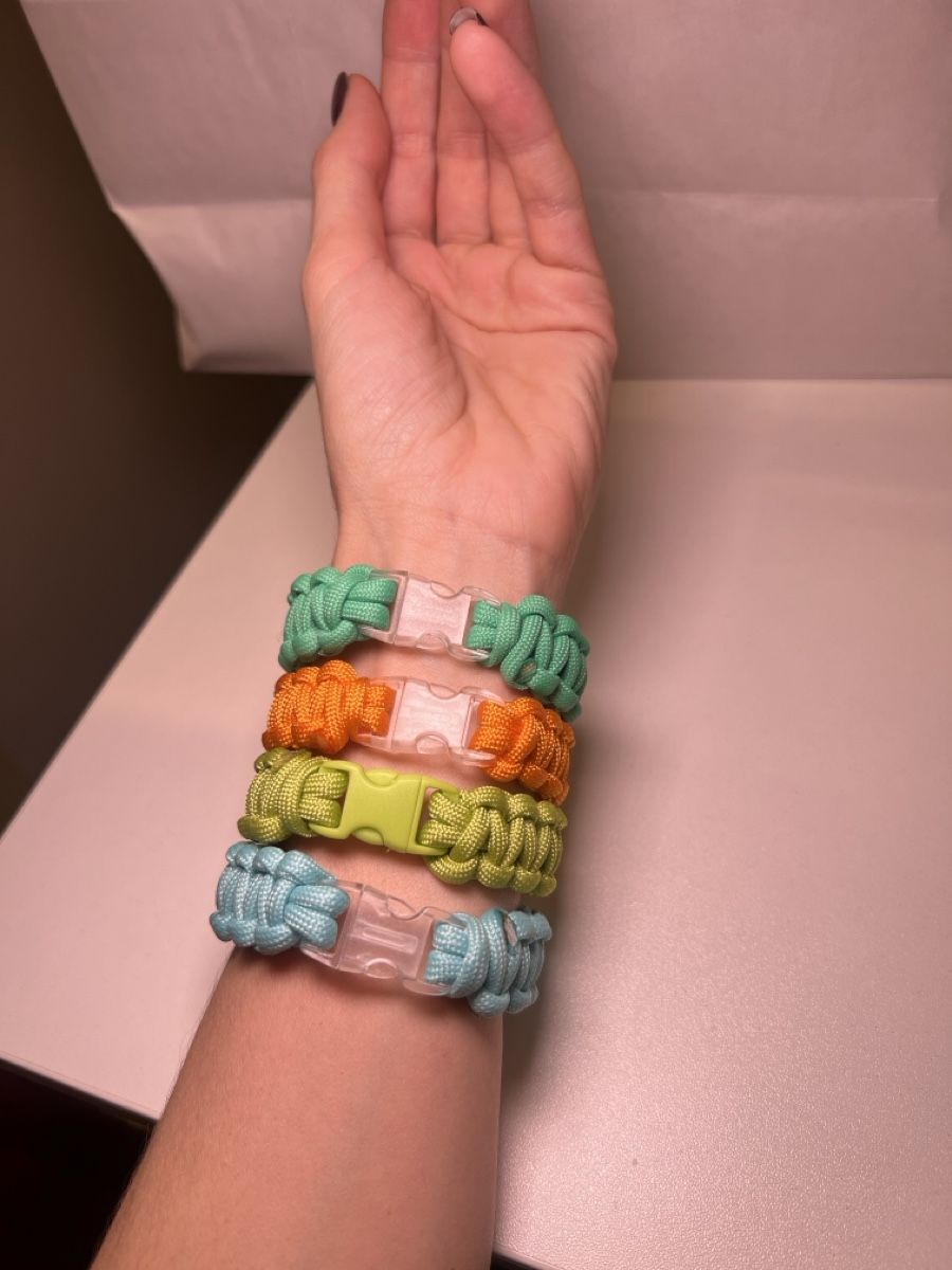 Bracelets: Accessories – Neuf (Voir description) à Frauenfeld par YarBoscheri 3