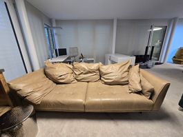 Ledercouch beige mit Hocker gebraucht