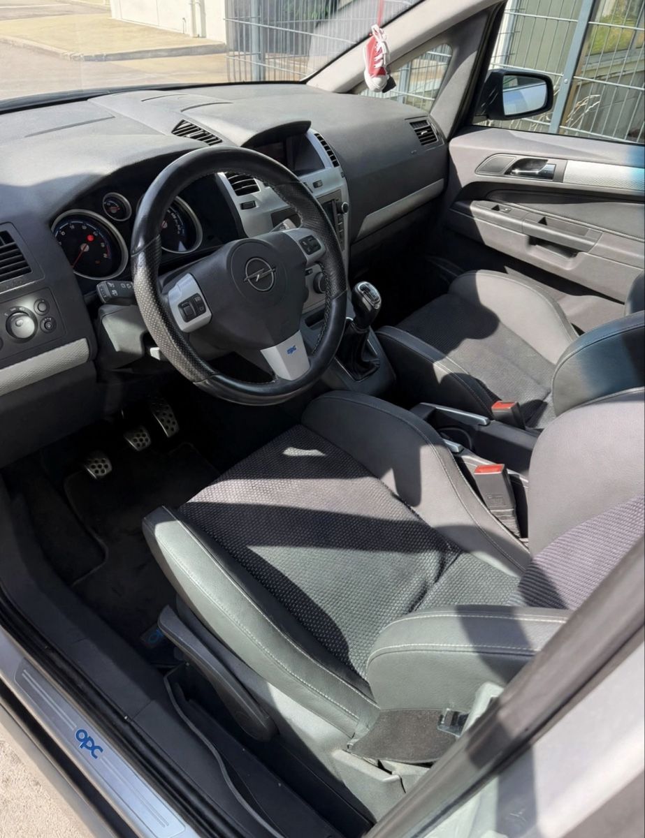Opel Autos: Opel Zafira OPC – Gebraucht aus Oberriet SG von GOLF-85 5