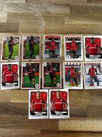 12 Topps Fussball-Cards mit Spielern von Bayer Leverkusen
