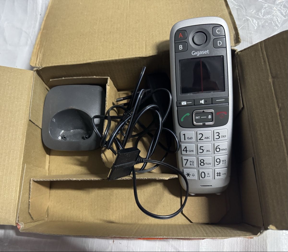 Gigaset Telefone: Gigaset E560 HX Universal Handset mit Ladestation – Neu (gemäss Beschreibung) aus Lengnau BE von ajs_hlm5 1